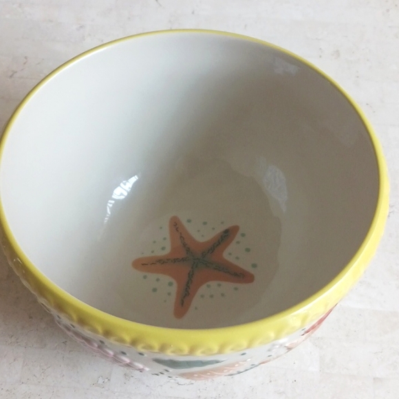 Temptations Limited Edition " Summer Shells" Large 3 QT. Bowl- New in Box - Picture 3 of 16